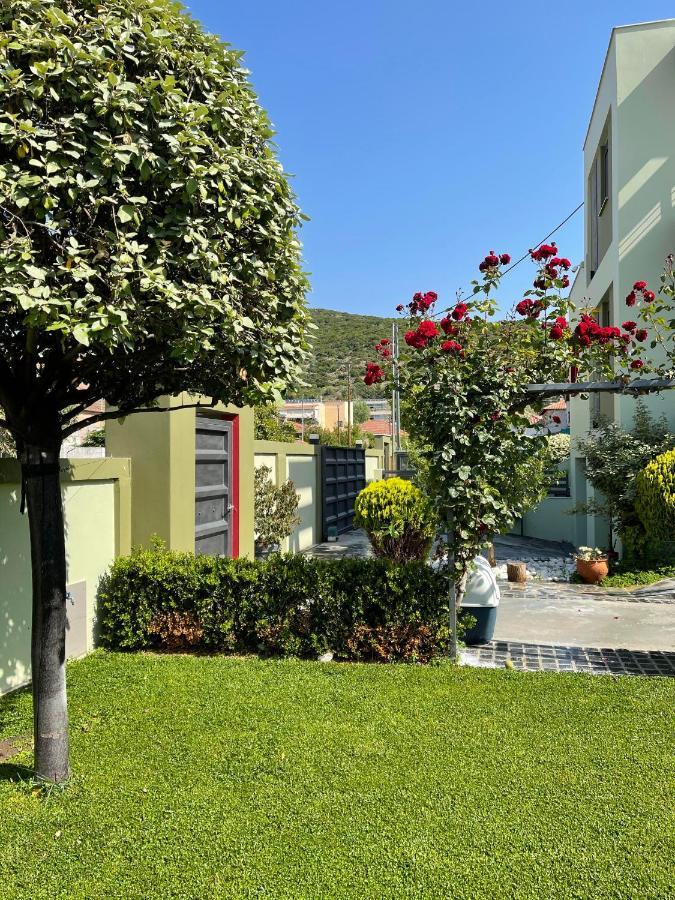 Pall'S Minimal Apartment Nea Peramos (Macedonia) Exterior foto