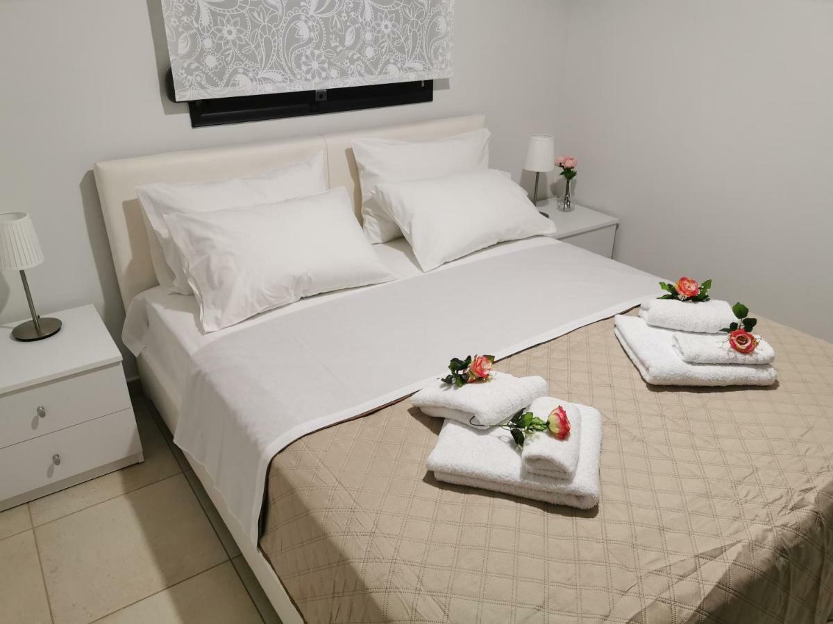Pall'S Minimal Apartment Nea Peramos (Macedonia) Exterior foto